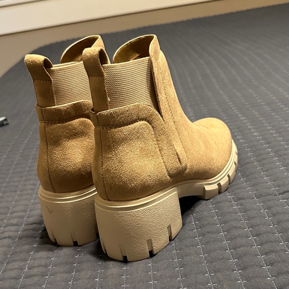 Soda Light Tan Ankle Booties - Picture 4 of 4